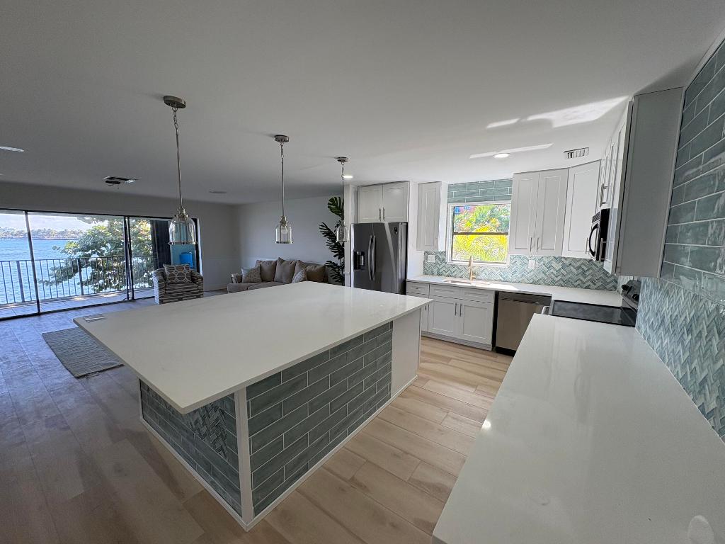 KEY HAVEN CONDO - Residential Lease