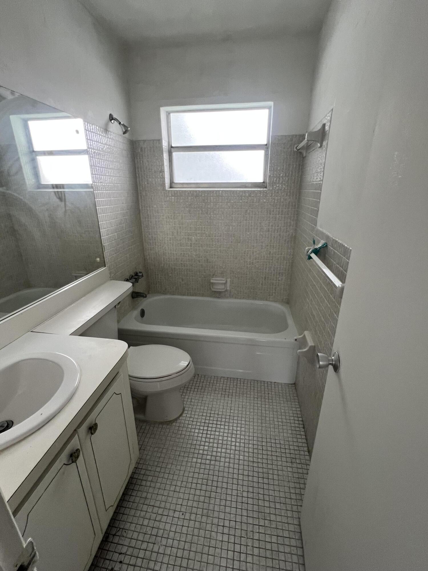 PARK SOUTH FIVE INC CONDO - Residential