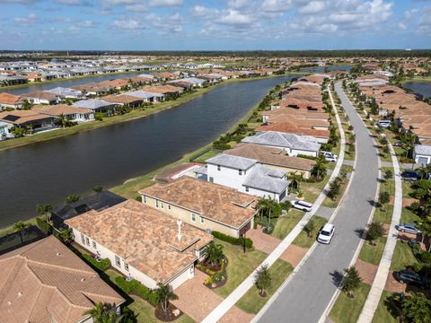 A home in Port St Lucie