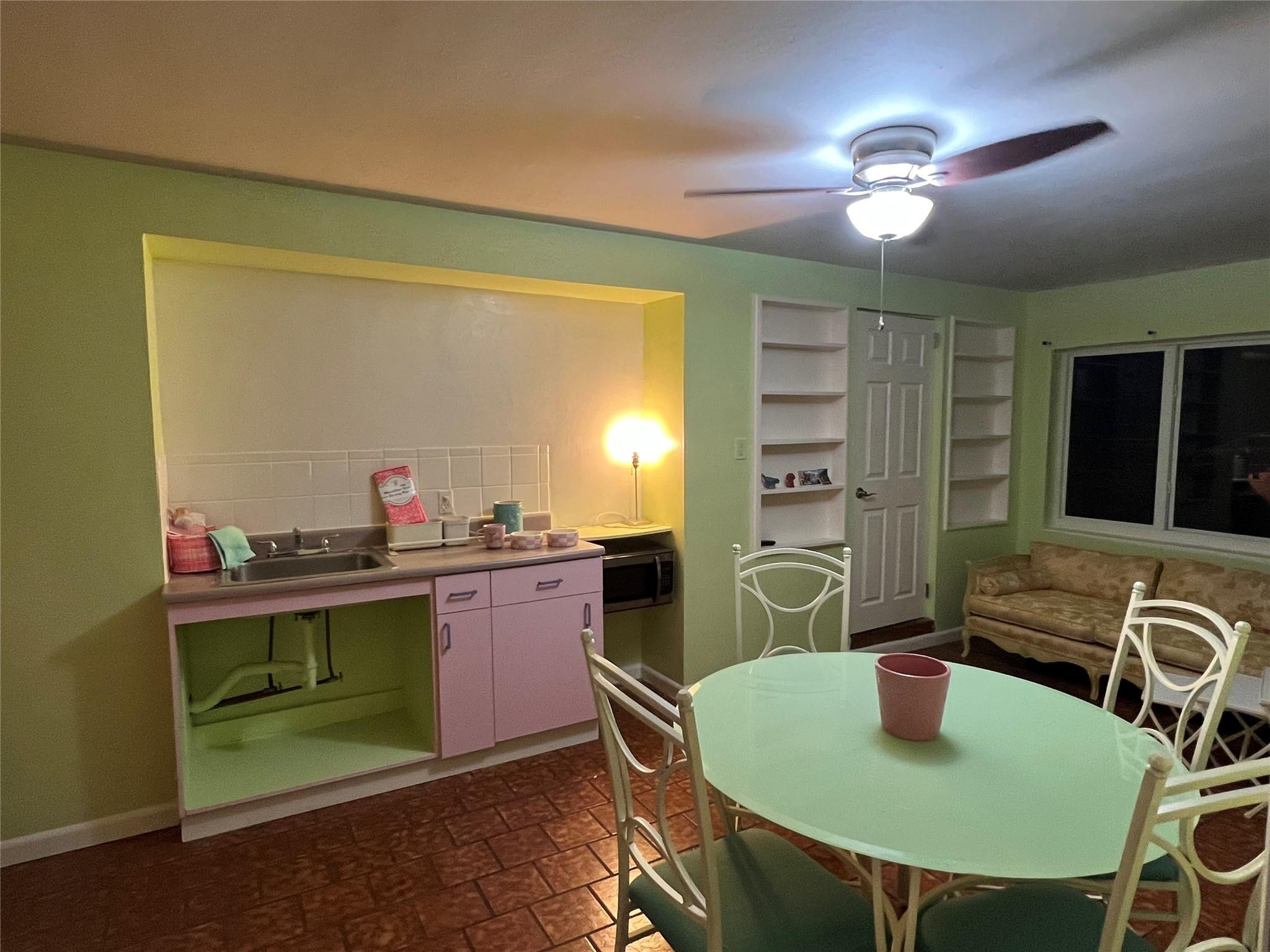 Frank C Dickey Sub 11-8 B - Residential