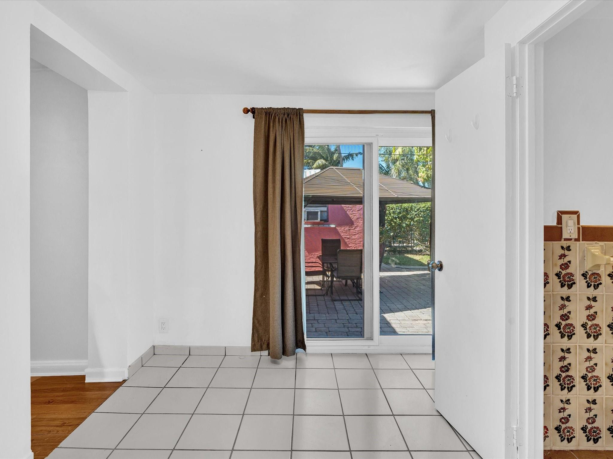 Frank C Dickey Sub 11-8 B - Residential