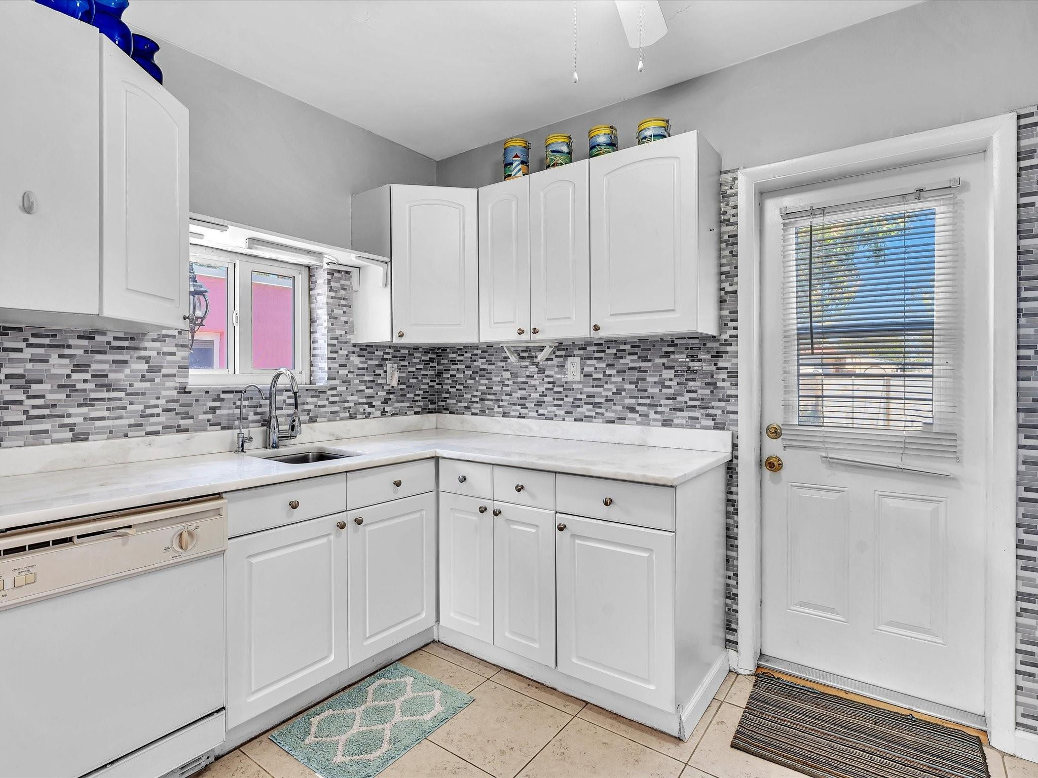 Frank C Dickey Sub 11-8 B - Residential