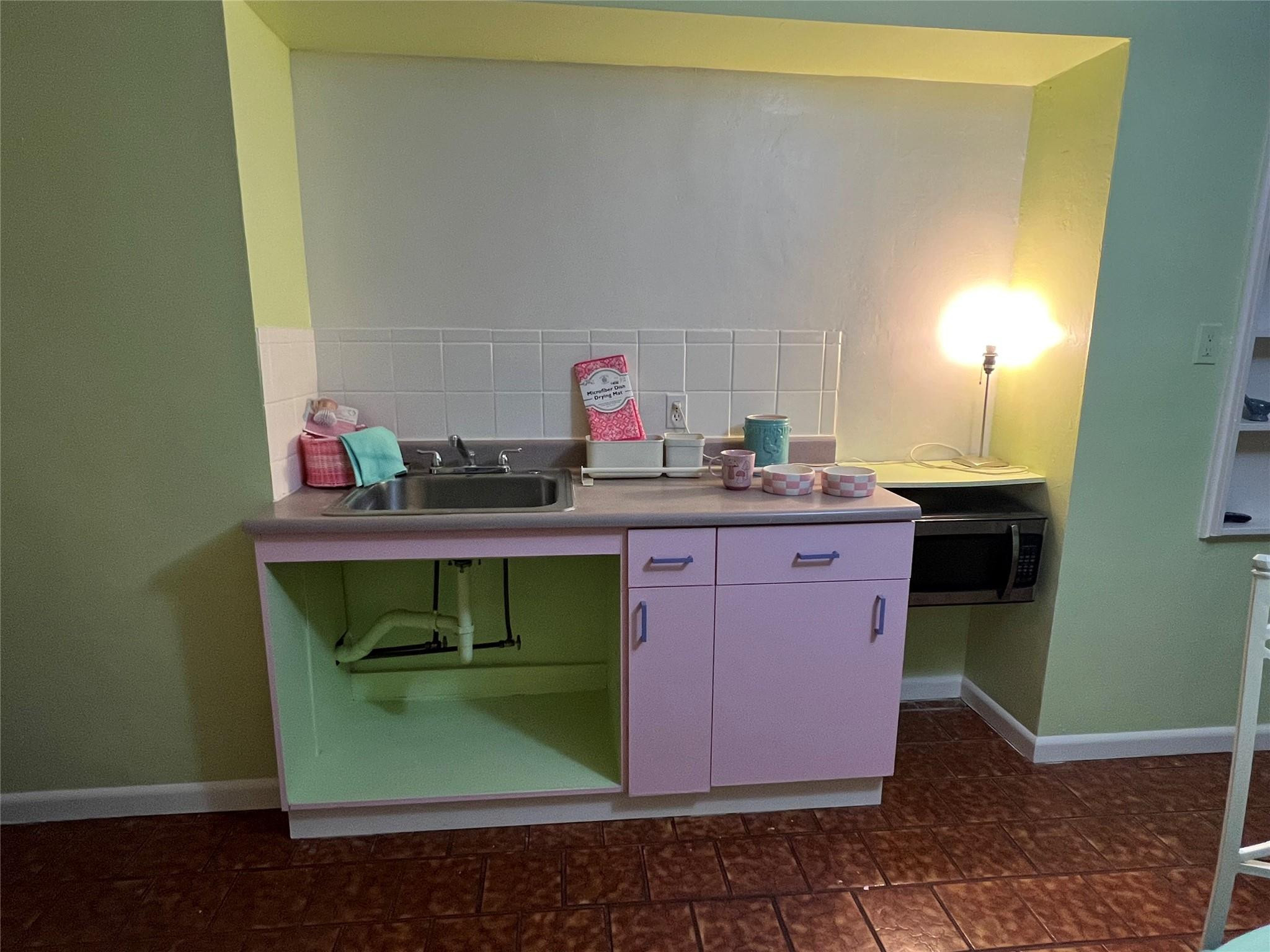 Frank C Dickey Sub 11-8 B - Residential