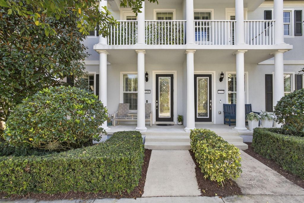 Photo of 1208 Islamorada Drive, Jupiter, FL 33458 (MLS # R11159663)