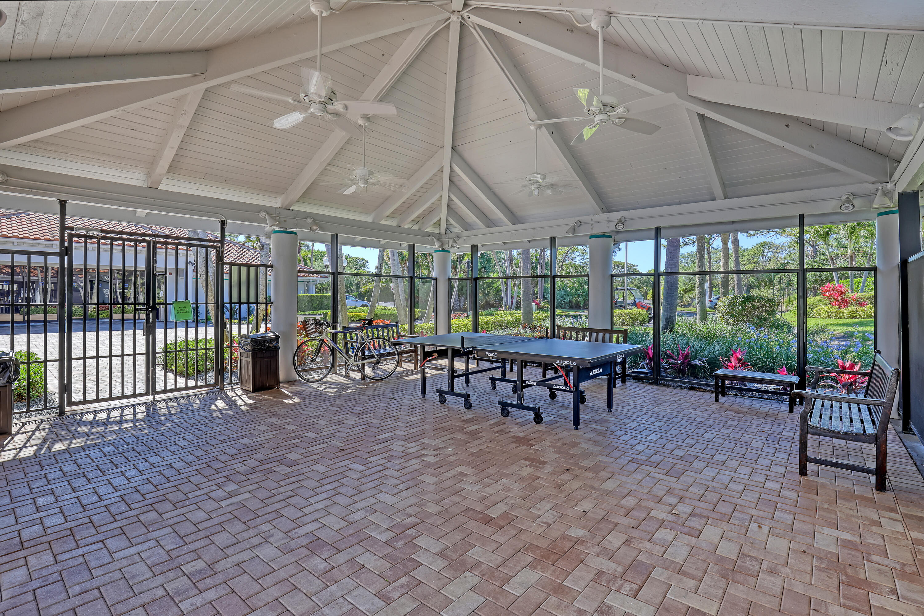 RIVER BRIDGE PAR 2F - Residential