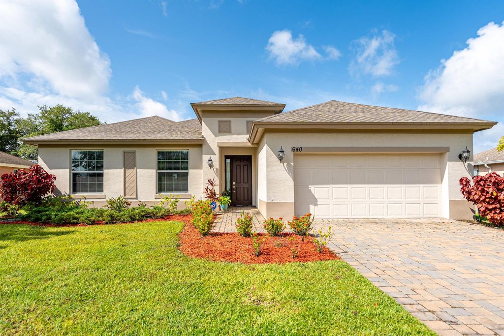Photo of 640 SW Aster Road, Port Saint Lucie, FL 34953 (MLS # R11105093)