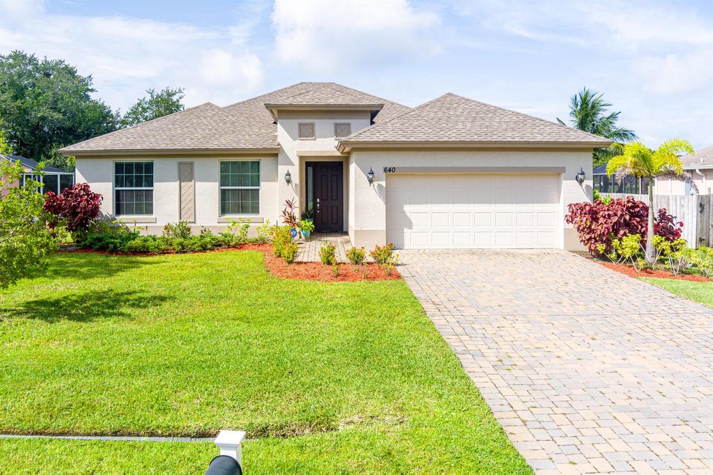 Photo of 640 SW Aster Road, Port Saint Lucie, FL 34953 (MLS # R11105093)
