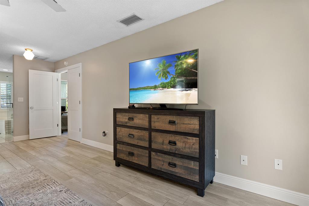 SOUTH PORT ST LUCIE UNIT 6 - Residential