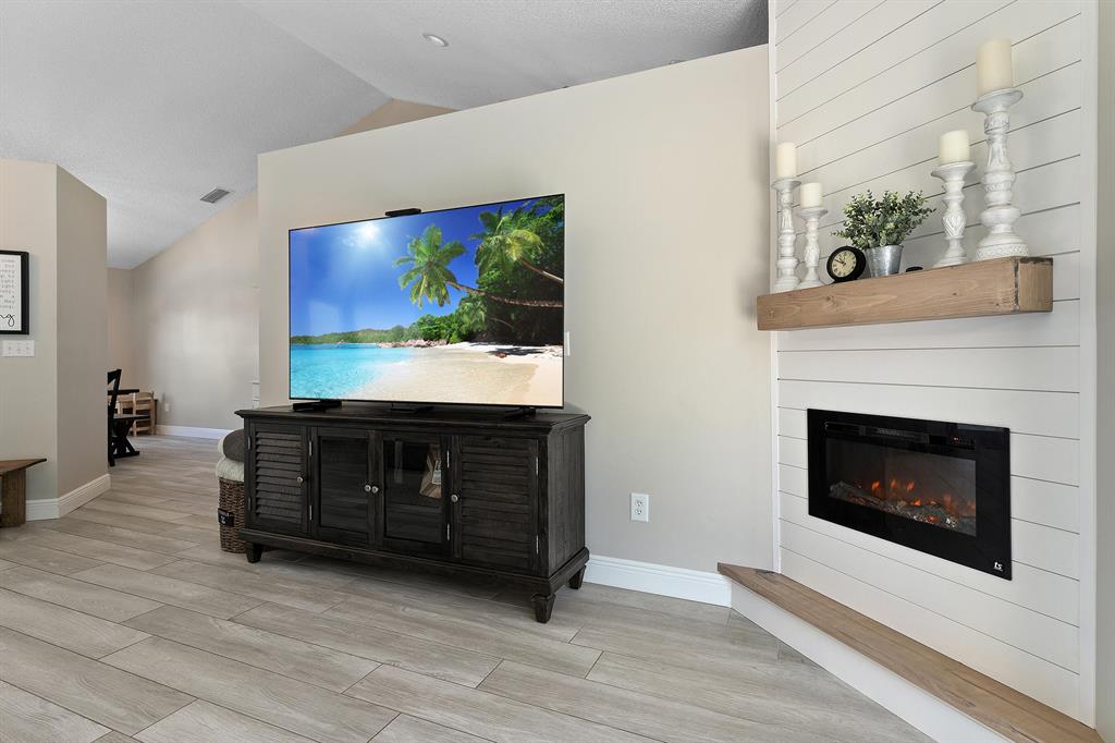 SOUTH PORT ST LUCIE UNIT 6 - Residential