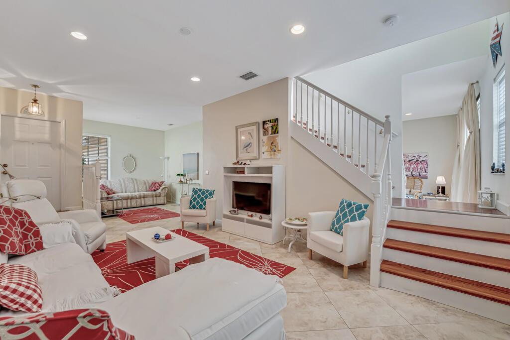 NAUTICA ISLES WEST 2 - Residential