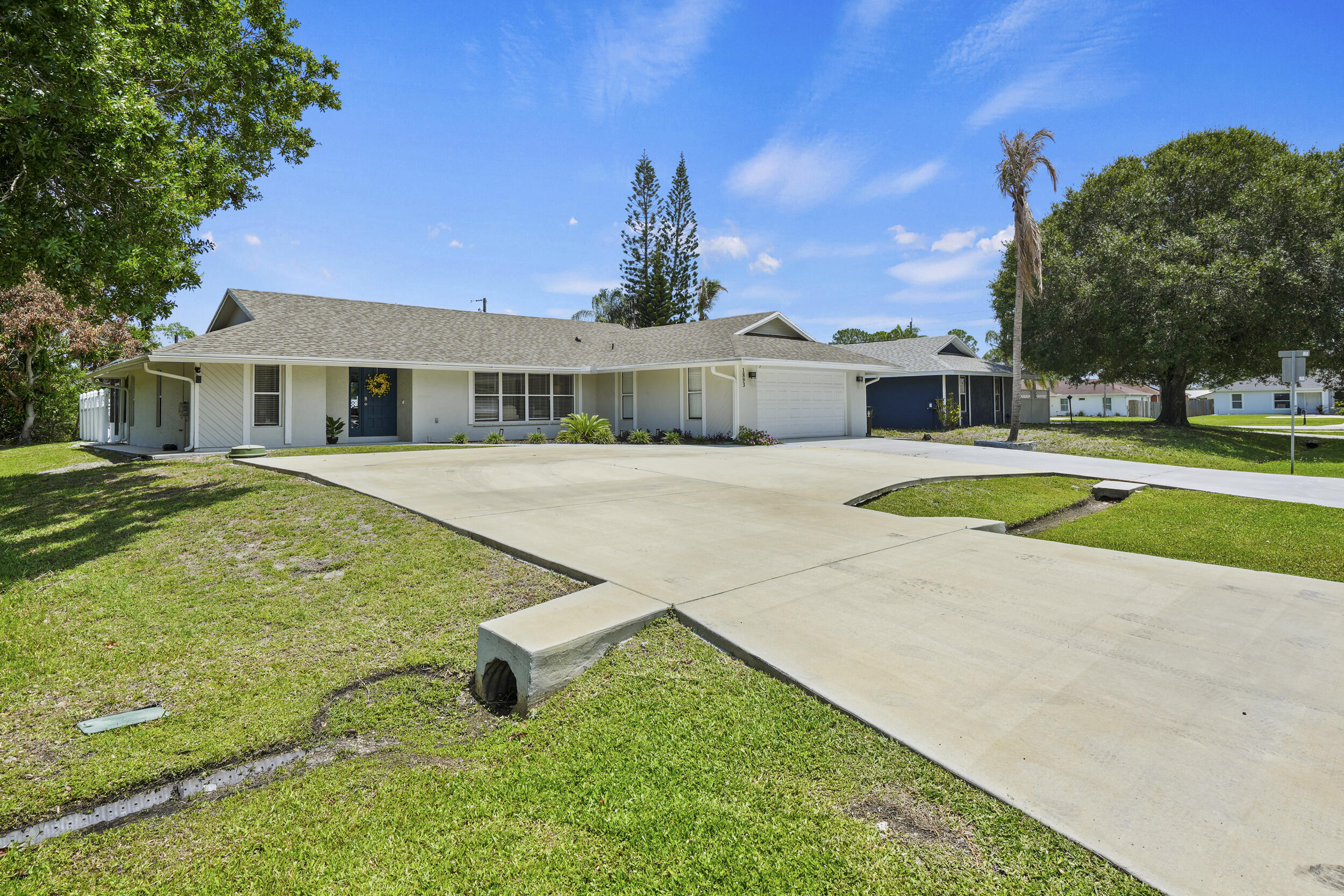 PORT ST LUCIE SECTION 13 - Residential