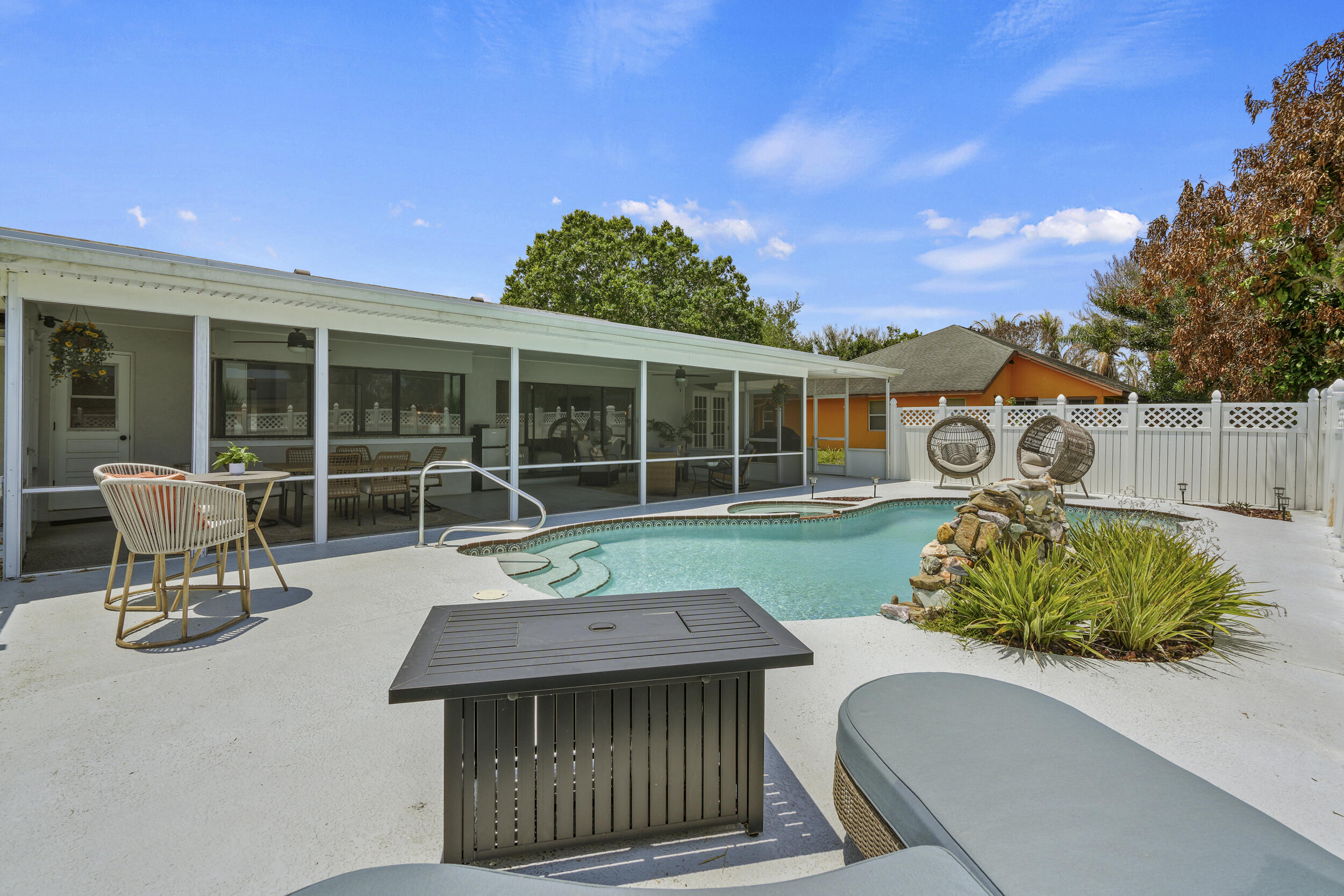 PORT ST LUCIE SECTION 13 - Residential
