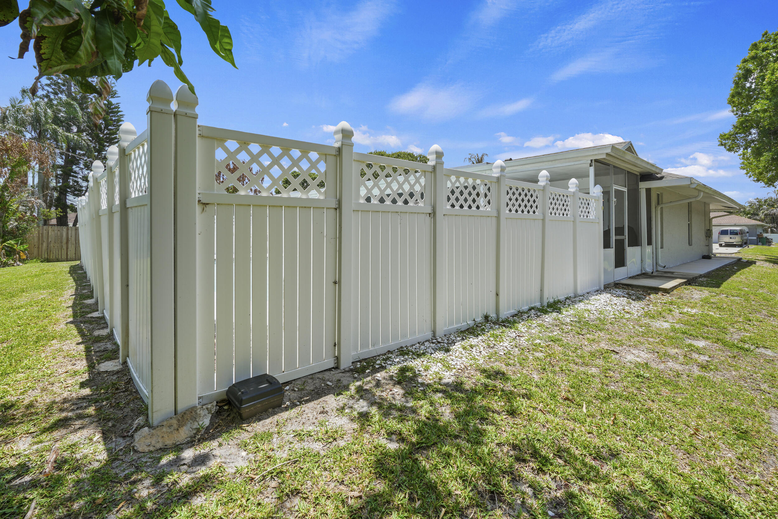 PORT ST LUCIE SECTION 13 - Residential