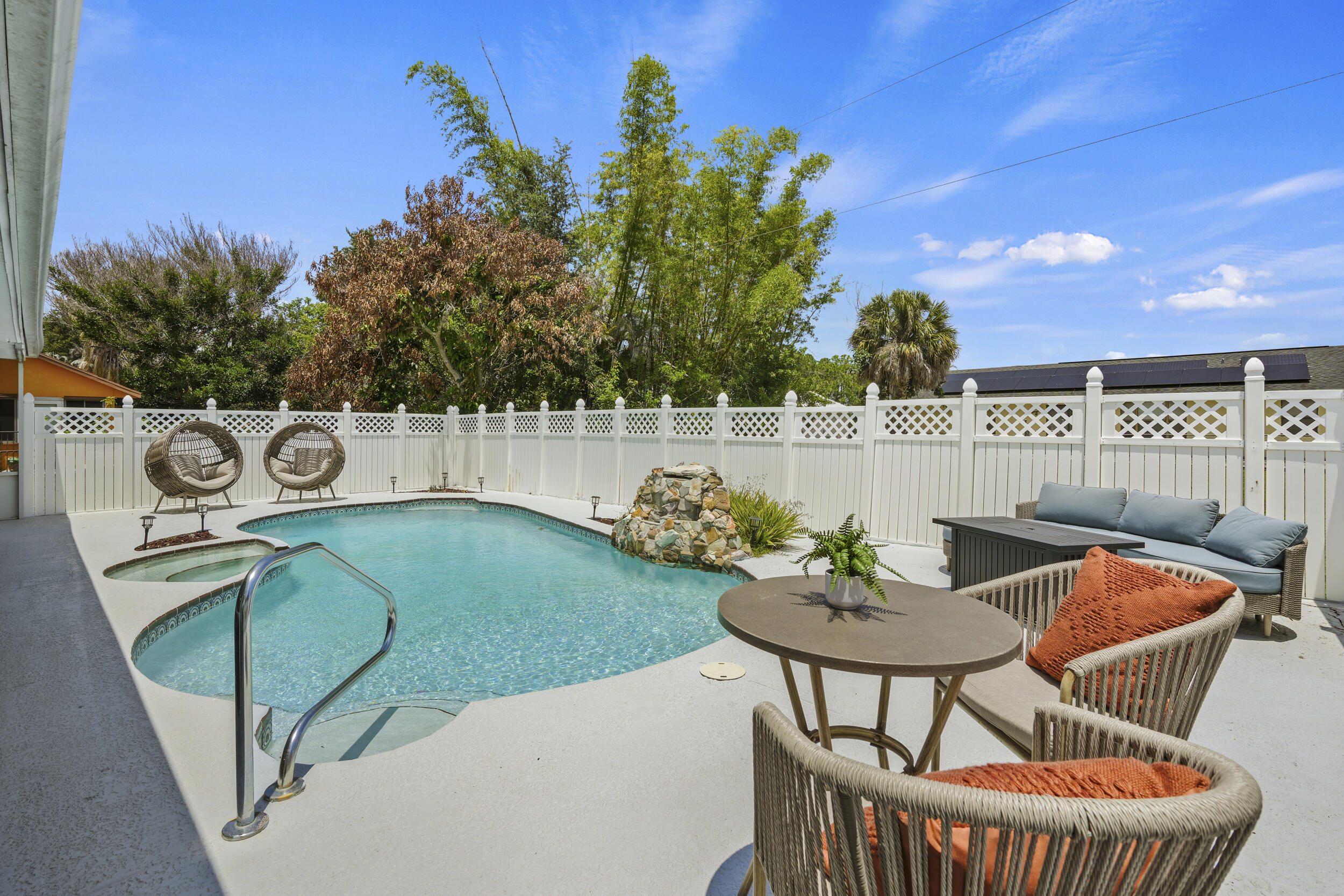 PORT ST LUCIE SECTION 13 - Residential
