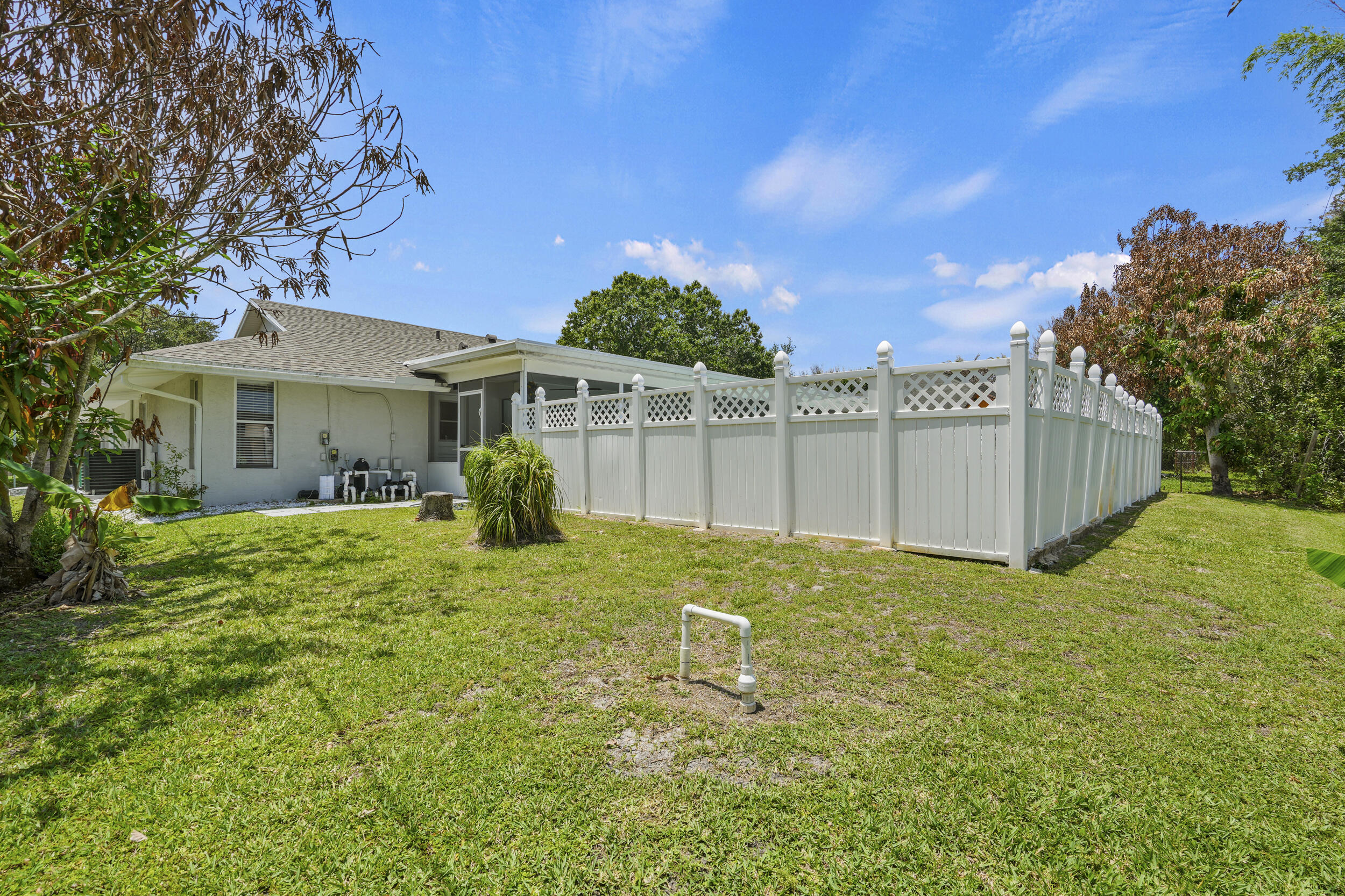 PORT ST LUCIE SECTION 13 - Residential