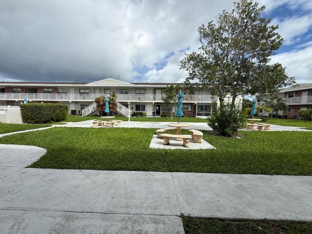 SUNLAND GARDEN APTS NUMBER TWO - Residential Lease