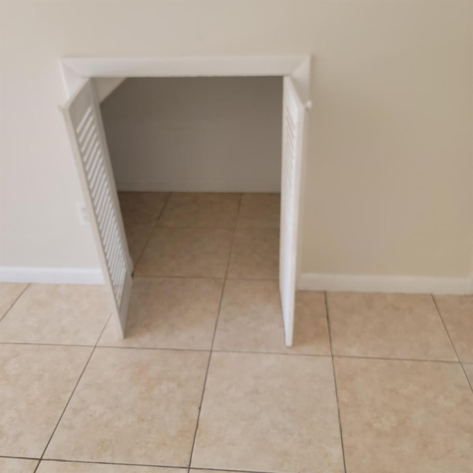 13725 SW 84th Street B