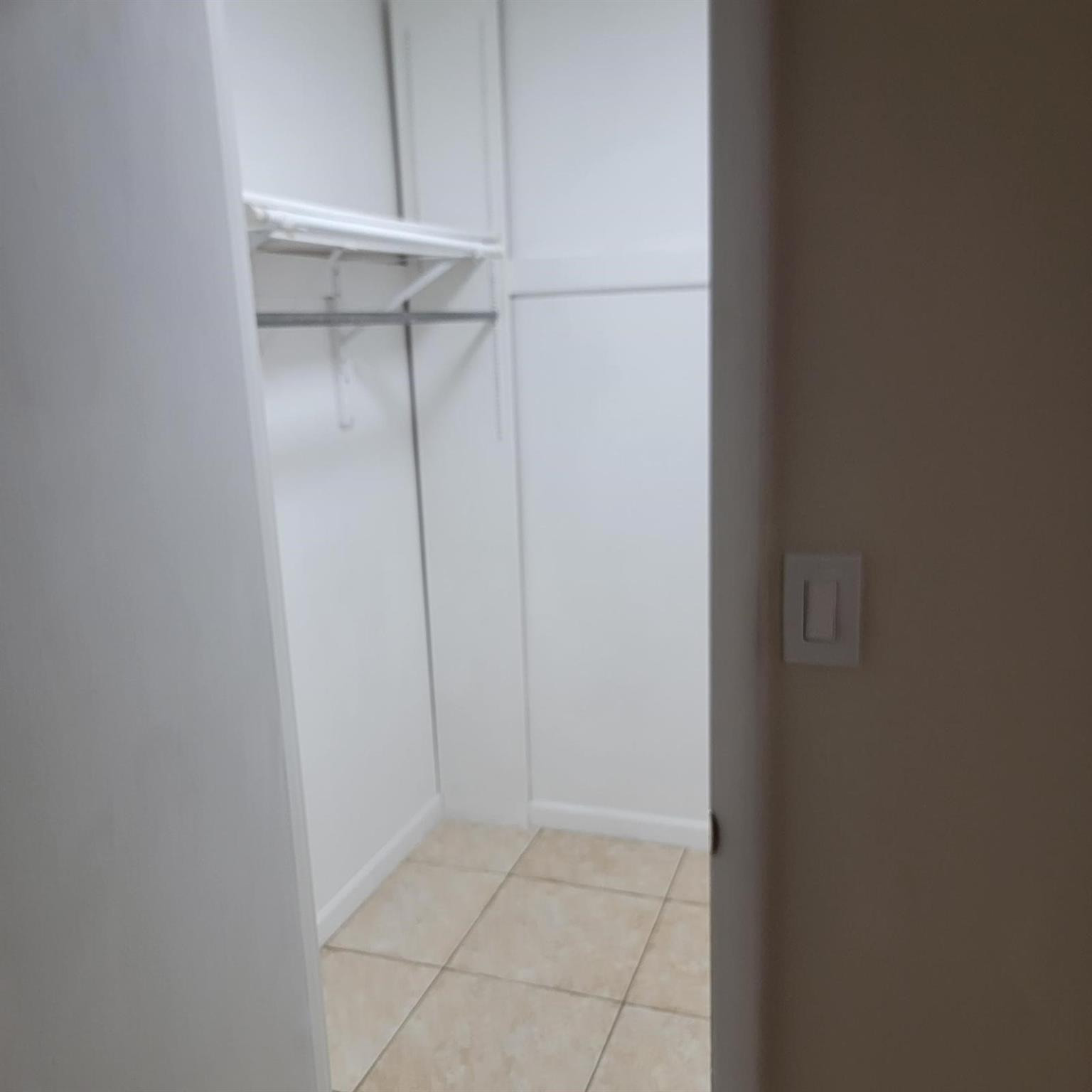 TARACOMA TOWNHOMES - Residential