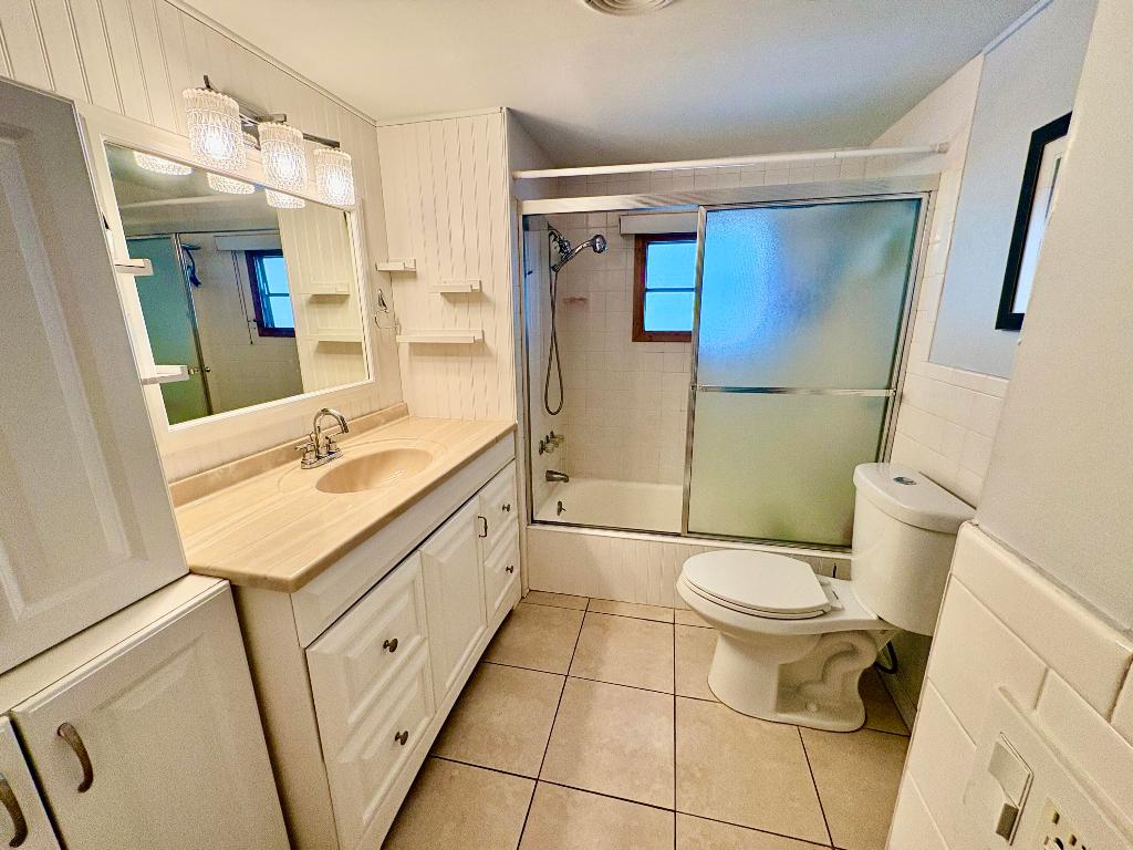 Orangebrook Harbor - Residential