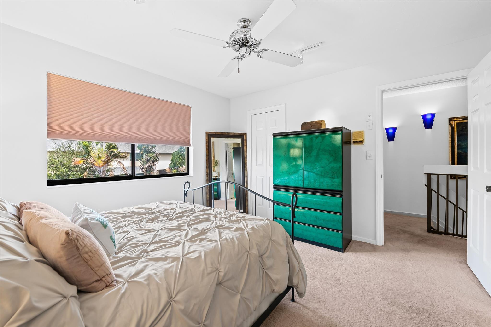 TOR-PALM TOWNHOUSES CONDO - Residential