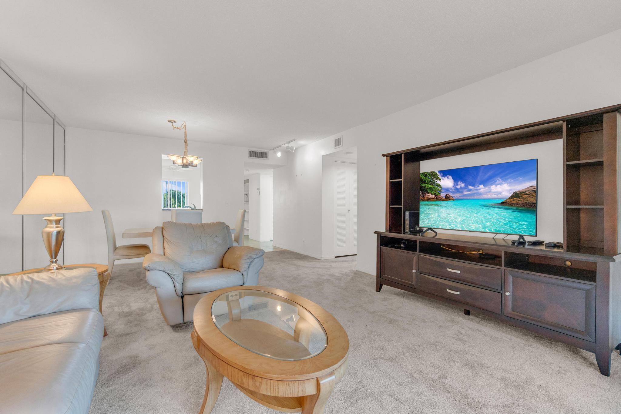 HUNTINGTON LAKES SEC THRE - Residential