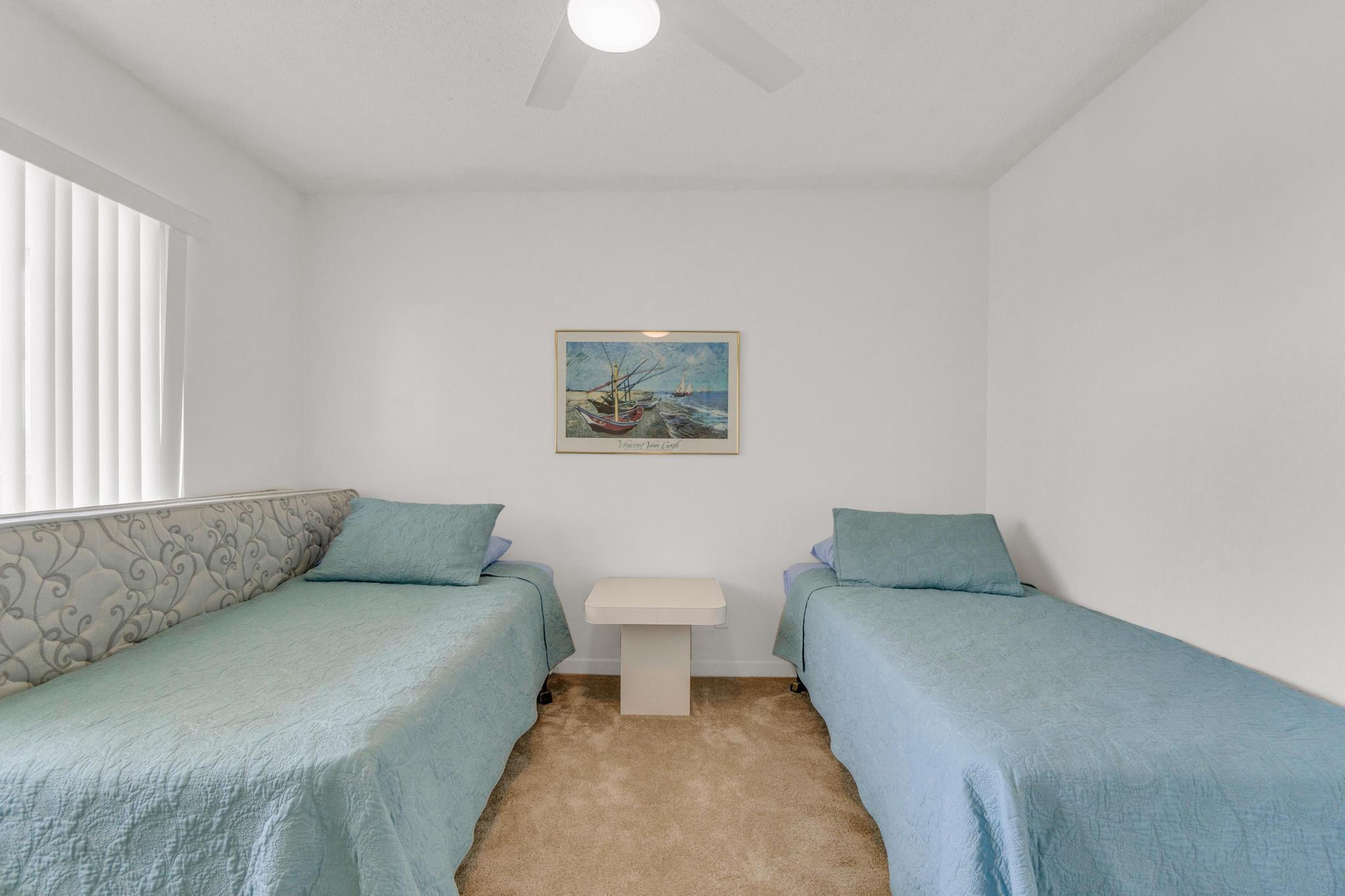 HUNTINGTON LAKES SEC THRE - Residential