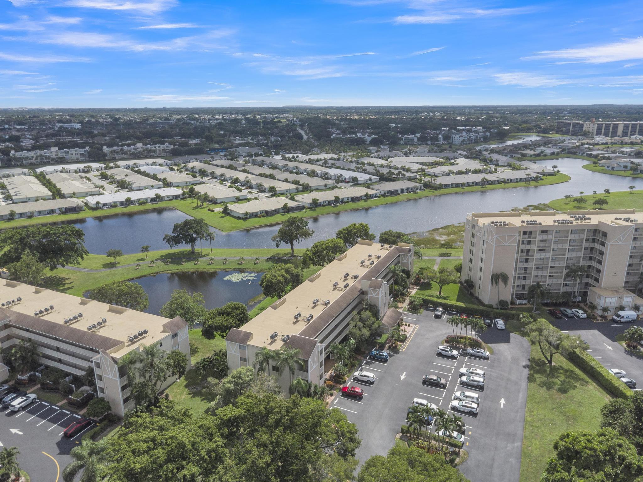 HUNTINGTON LAKES SEC THRE - Residential