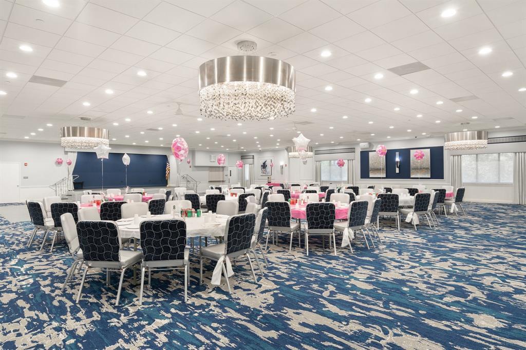 HUNTINGTON LAKES SEC THRE - Residential