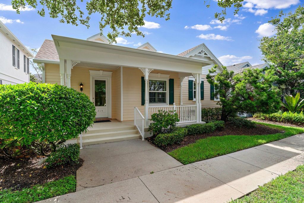 Photo of 215 New Haven Boulevard, Jupiter, FL 33458 (MLS # R11149860)