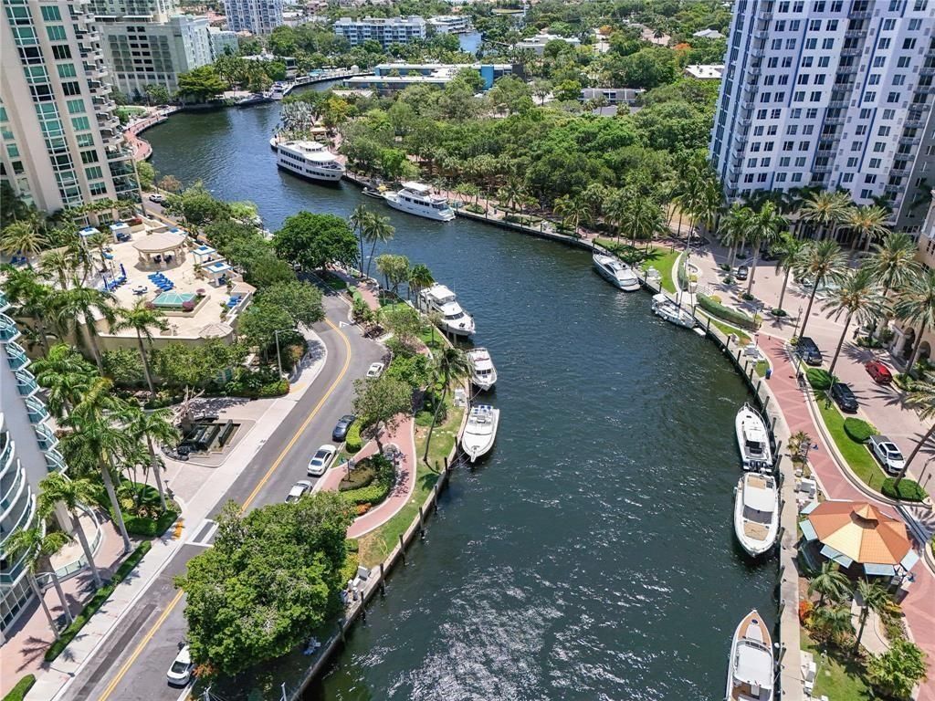 Photo of 520 SE 5th Ave #2605, Fort Lauderdale, FL 33301 (MLS # F10533629)