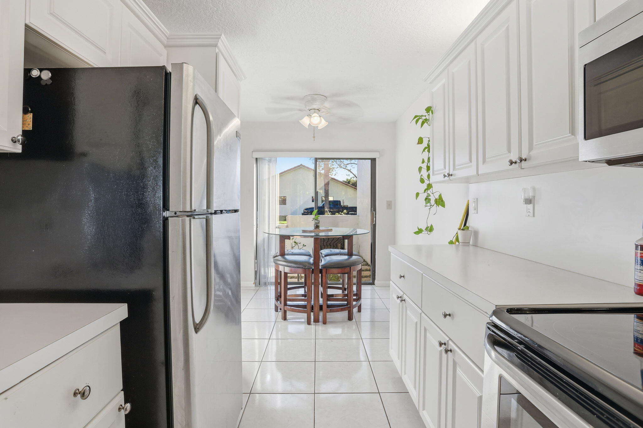 TIBURON II PH II - Residential