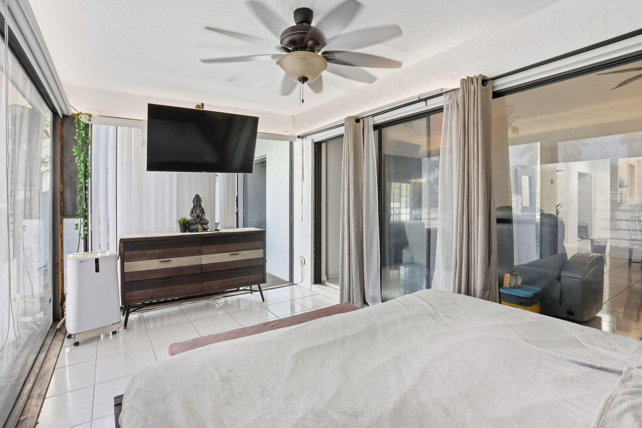 TIBURON II PH II - Residential