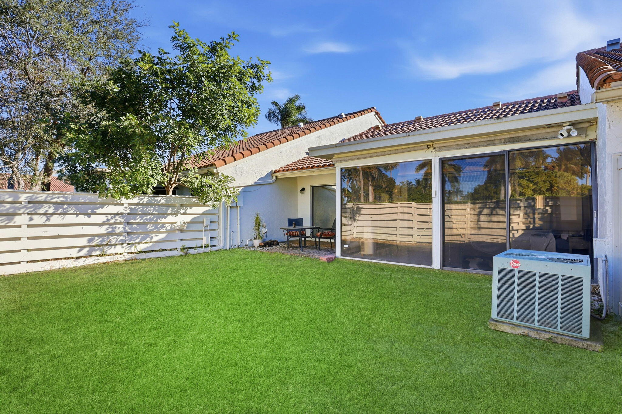 TIBURON II PH II - Residential