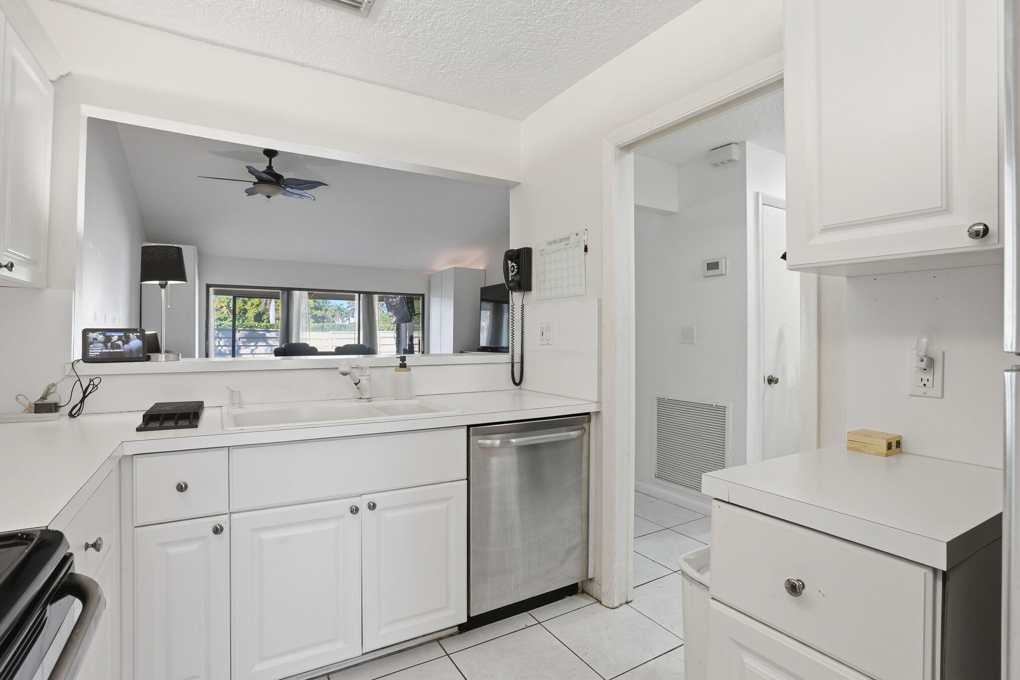 TIBURON II PH II - Residential