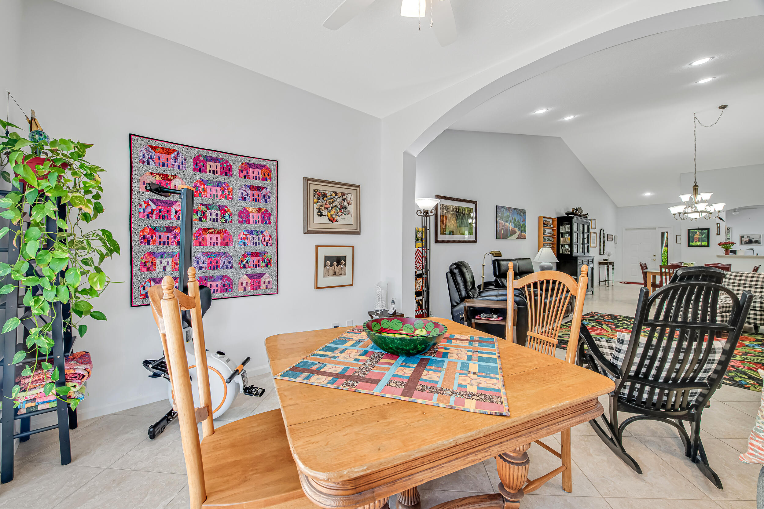 PALM ISLES WEST - Residential
