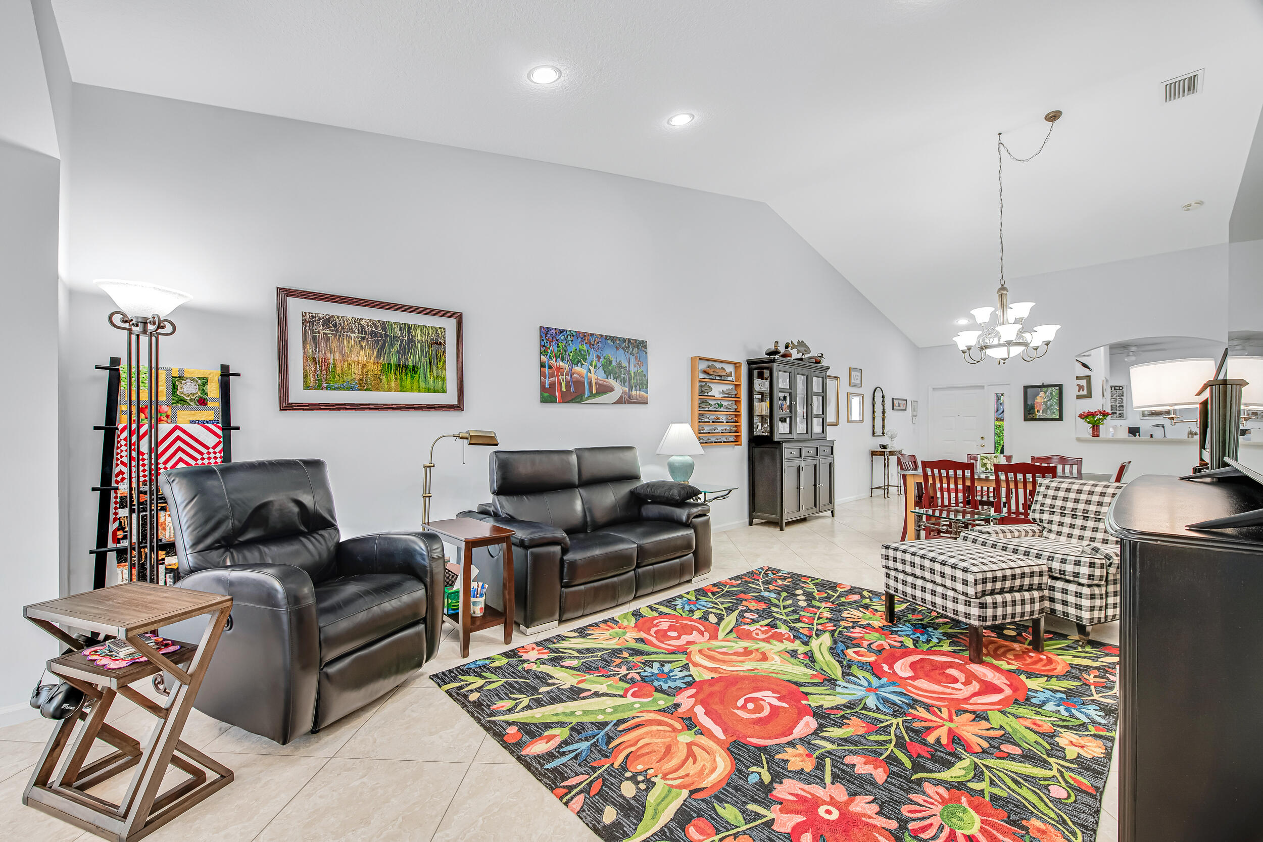 PALM ISLES WEST - Residential