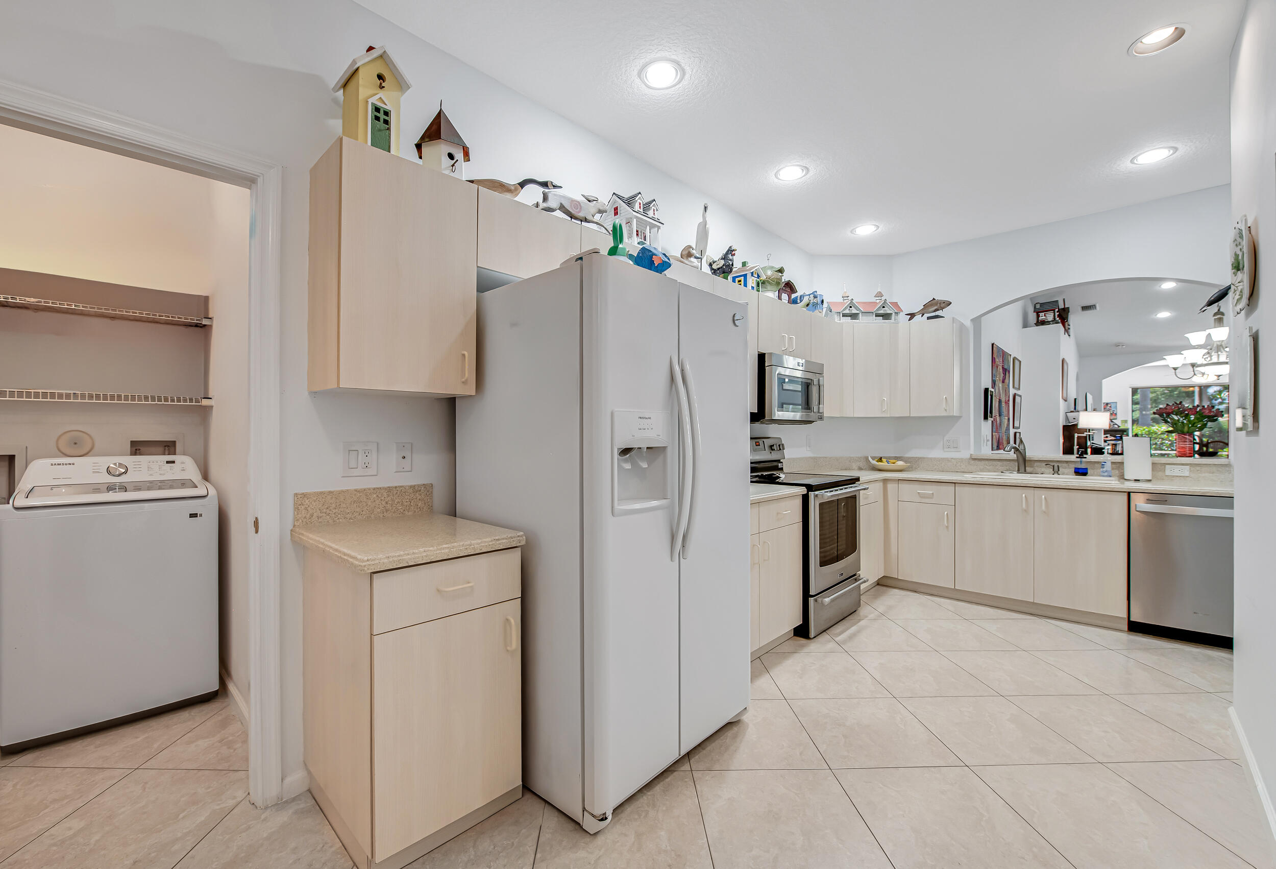 PALM ISLES WEST - Residential