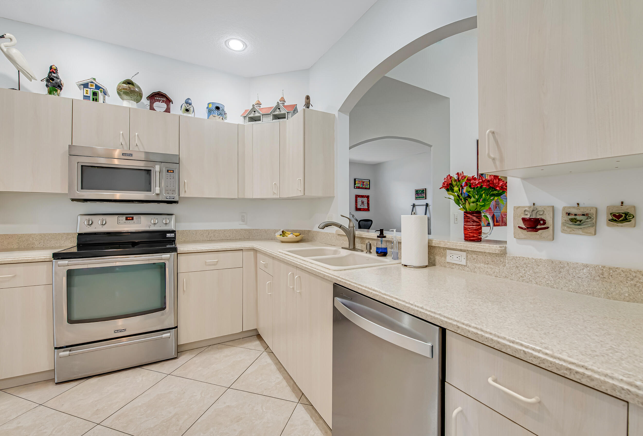 PALM ISLES WEST - Residential