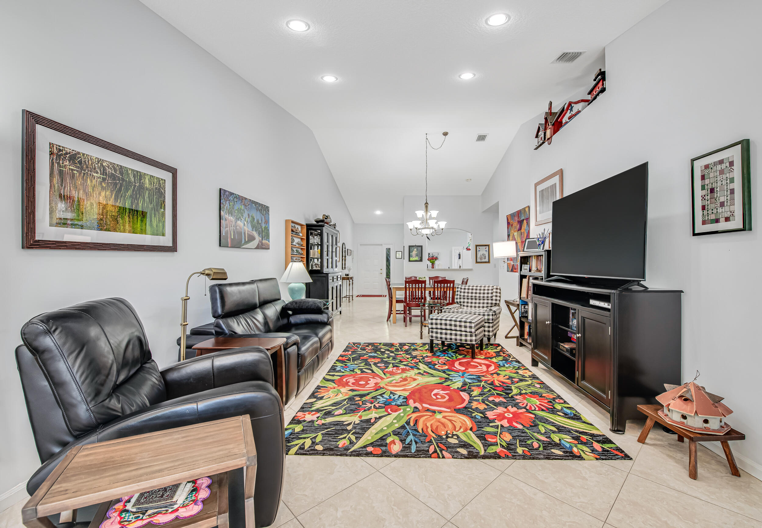 PALM ISLES WEST - Residential