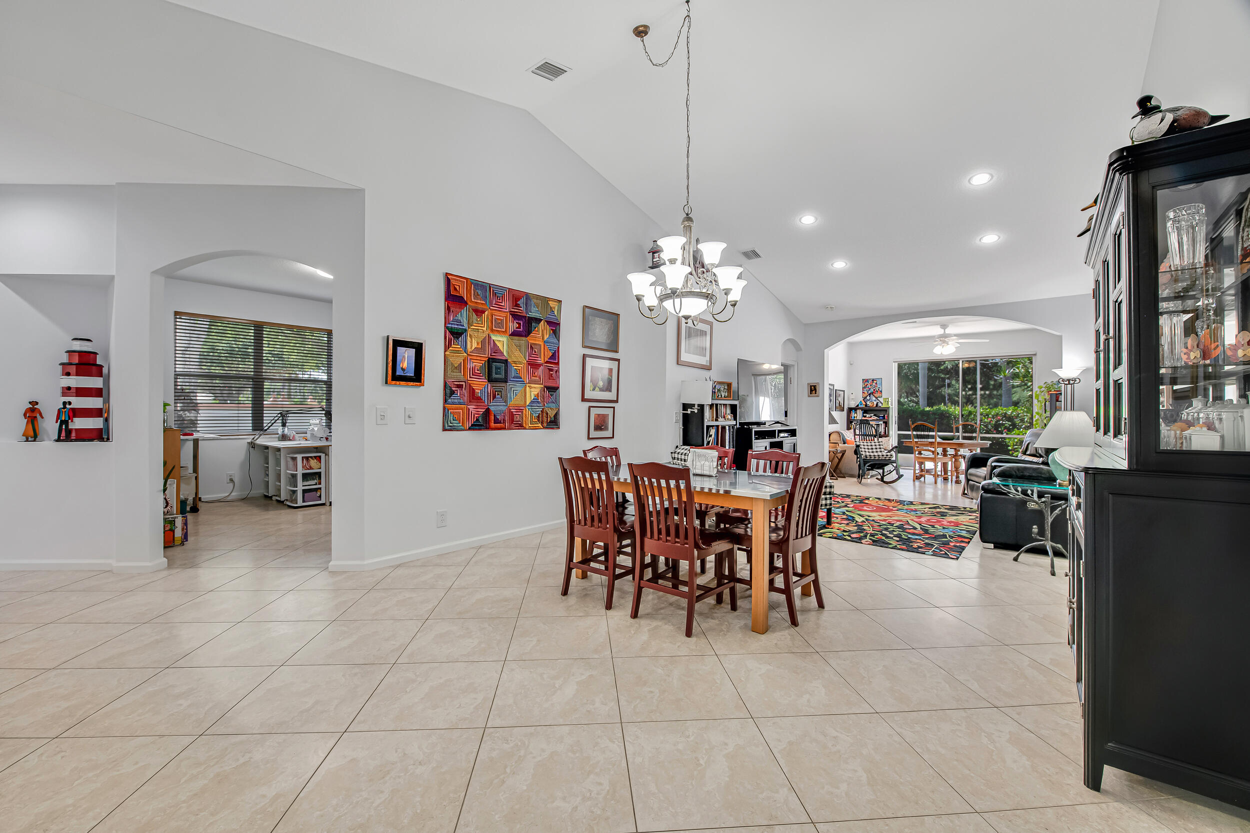 PALM ISLES WEST - Residential
