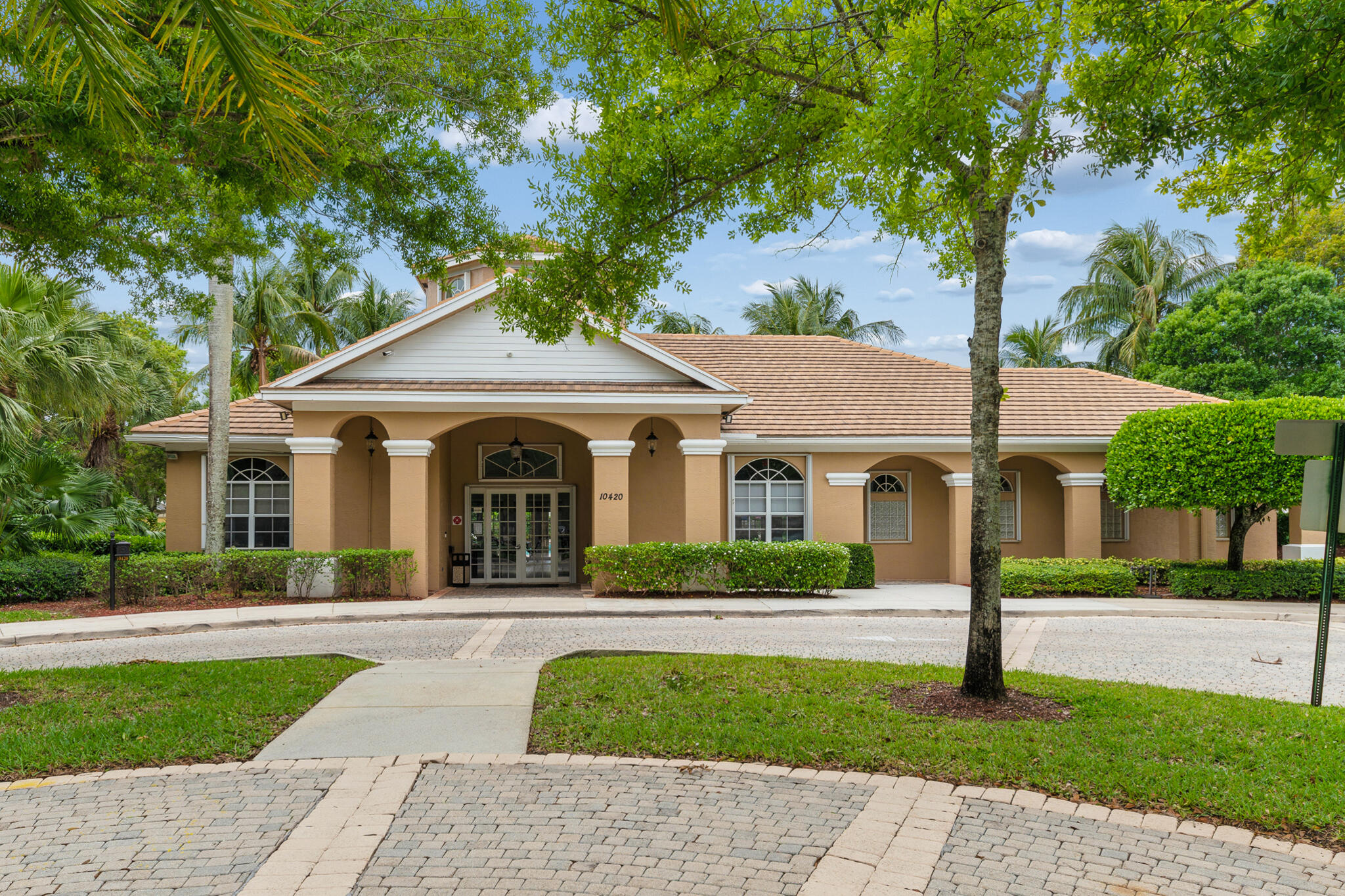 ANTHONY GROVES PH 1 - Residential Lease