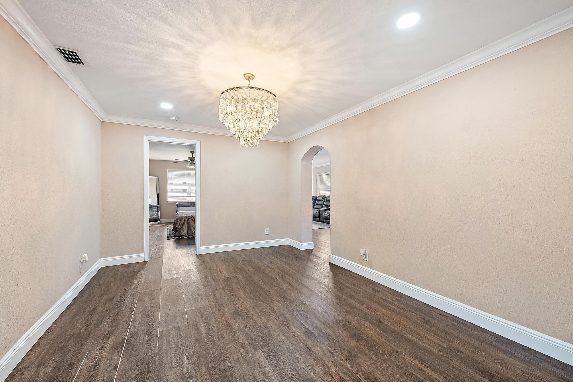 MONROE HEIGHTS - Residential