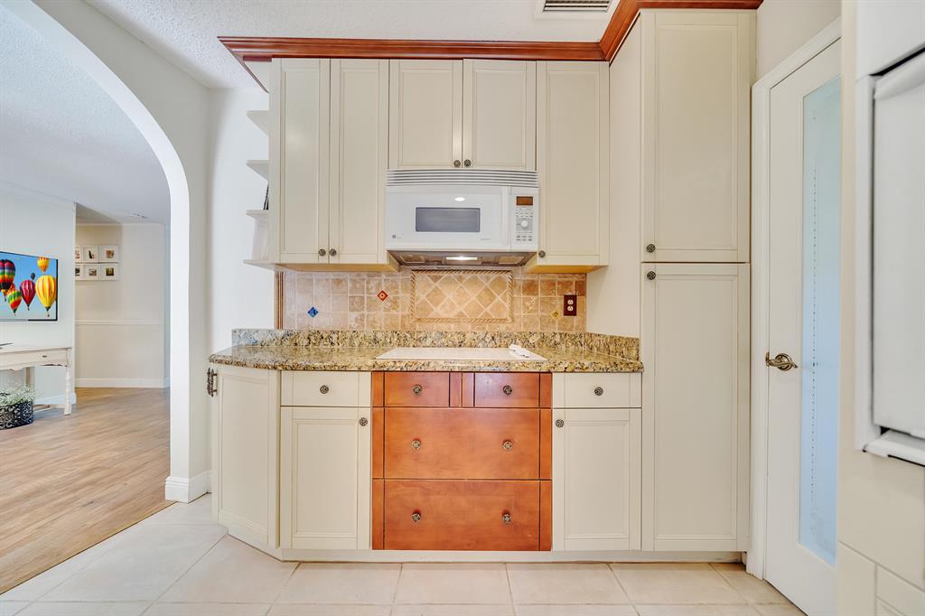 BIBLE CONFERENCE ESTS IN - Residential