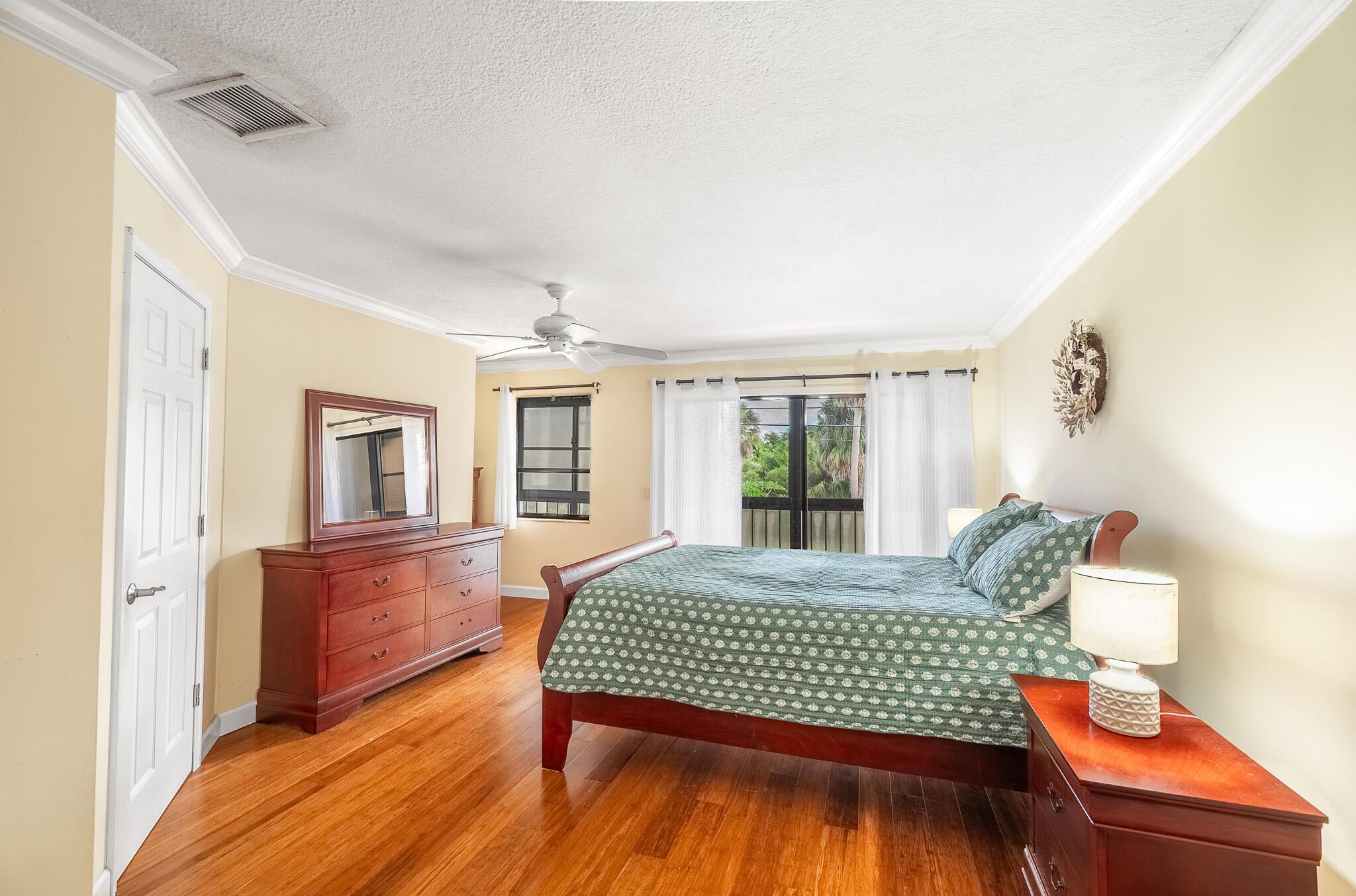 INDIAN RIVER VILLAS CONDO - Residential
