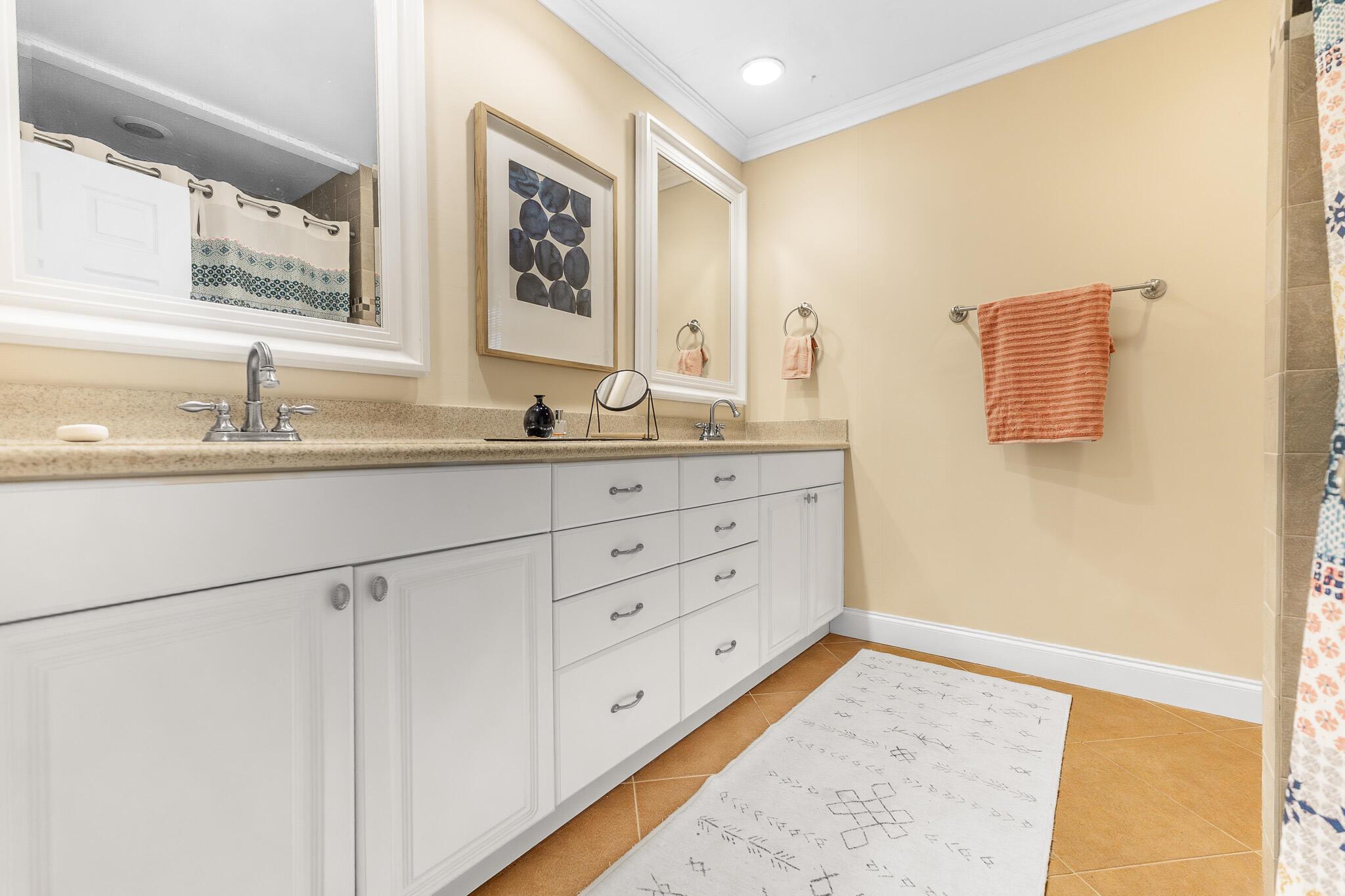 INDIAN RIVER VILLAS CONDO - Residential