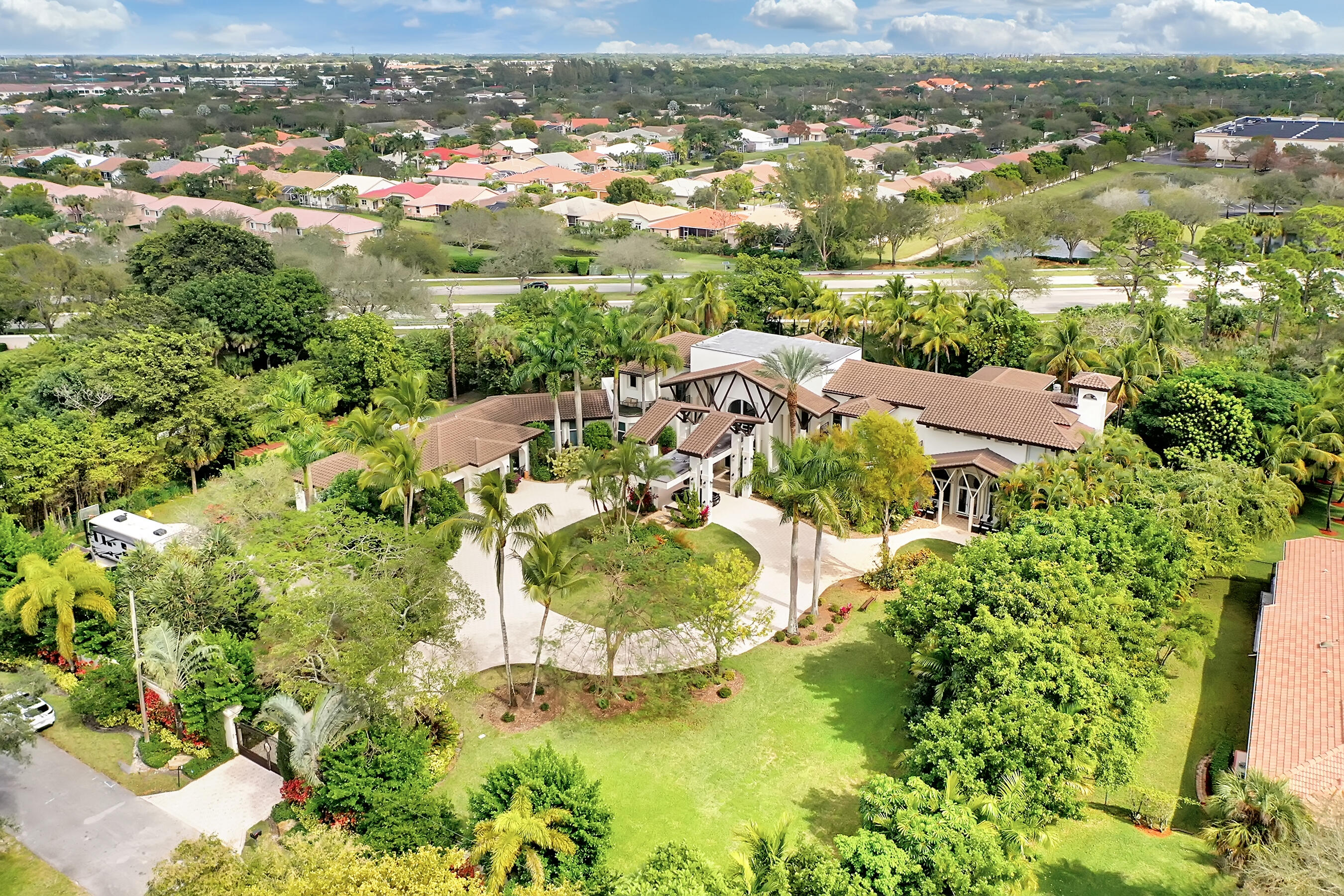 7272 NW 62nd Terrace