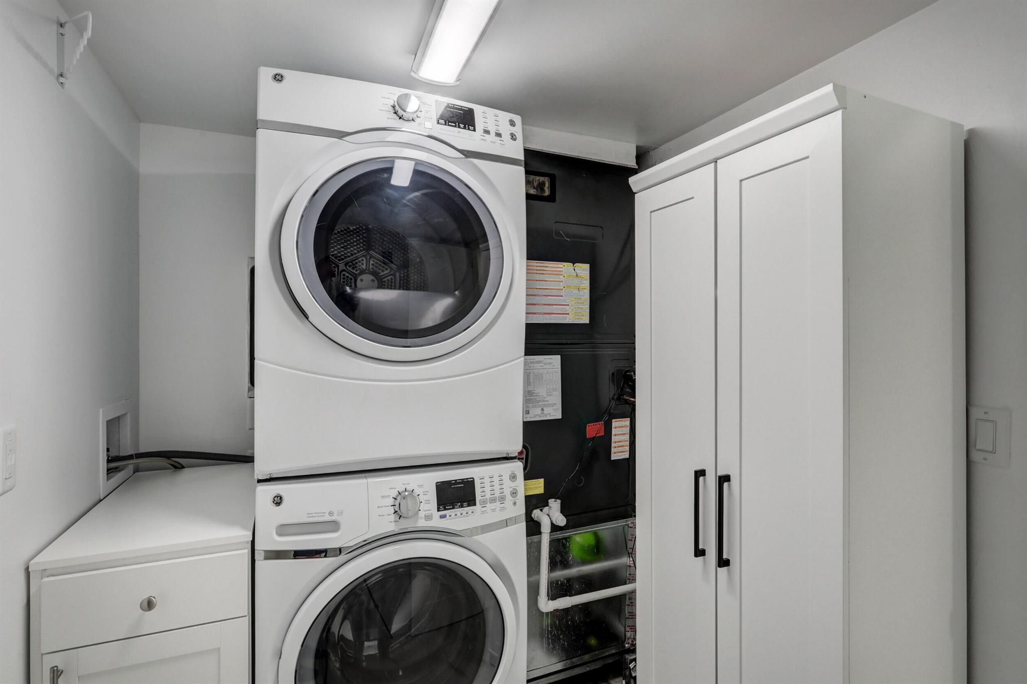 LEXINGTON GREEN CONDO - Residential Lease