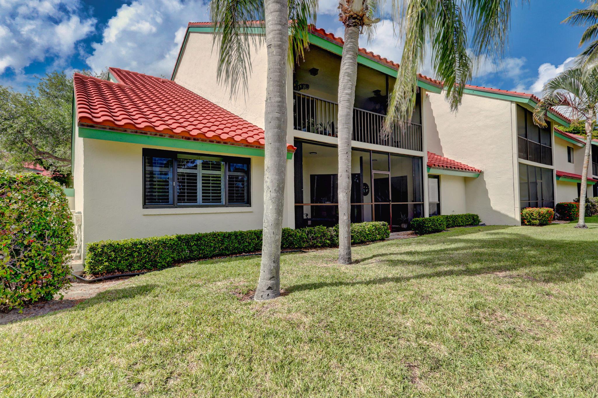 LEXINGTON GREEN CONDO - Residential Lease