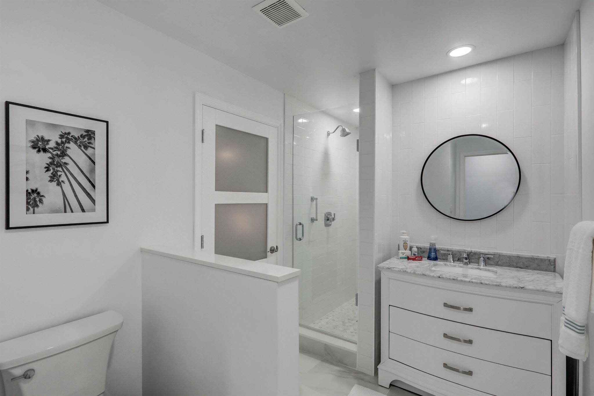 LEXINGTON GREEN CONDO - Residential Lease