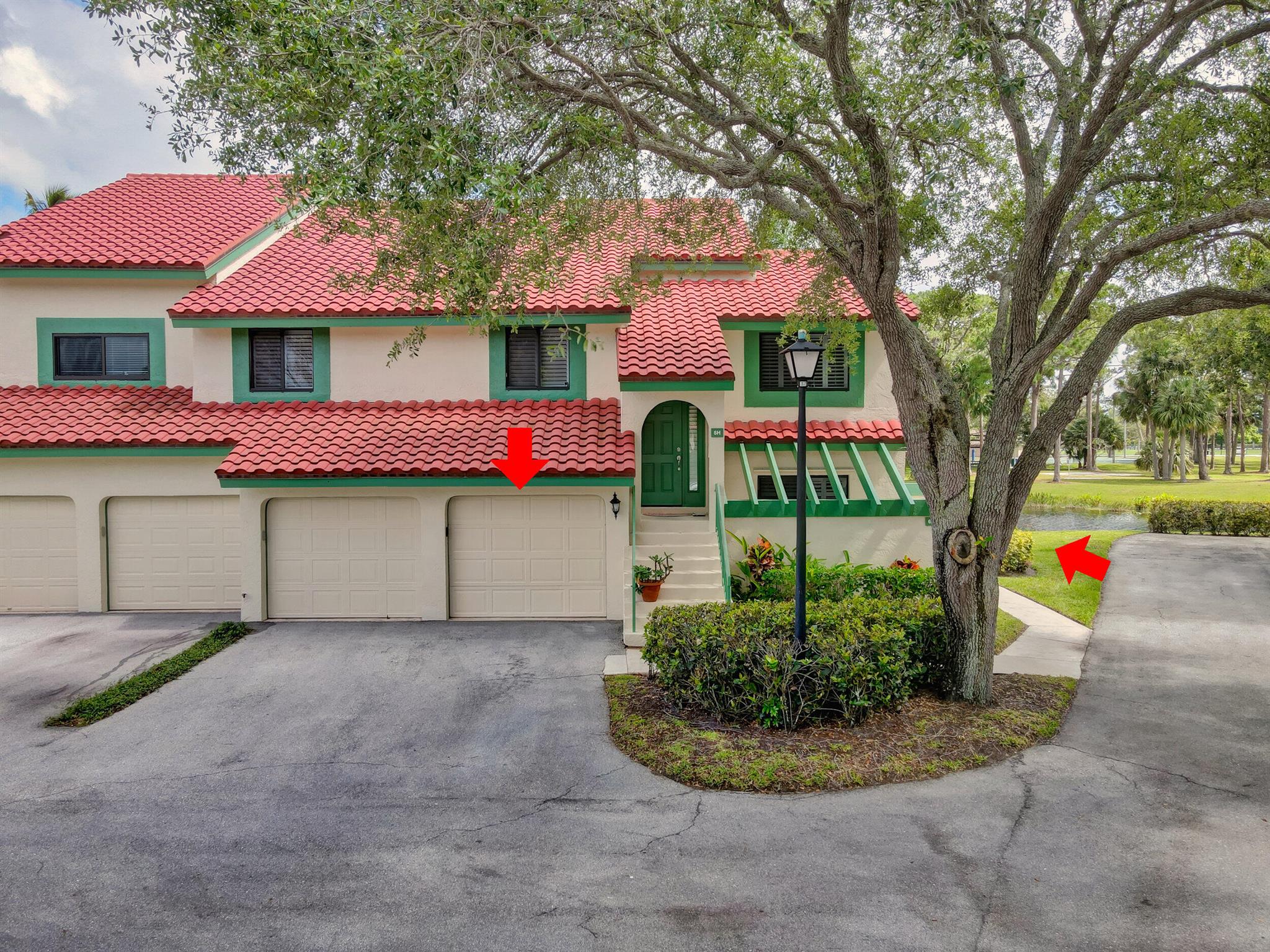 LEXINGTON GREEN CONDO - Residential Lease